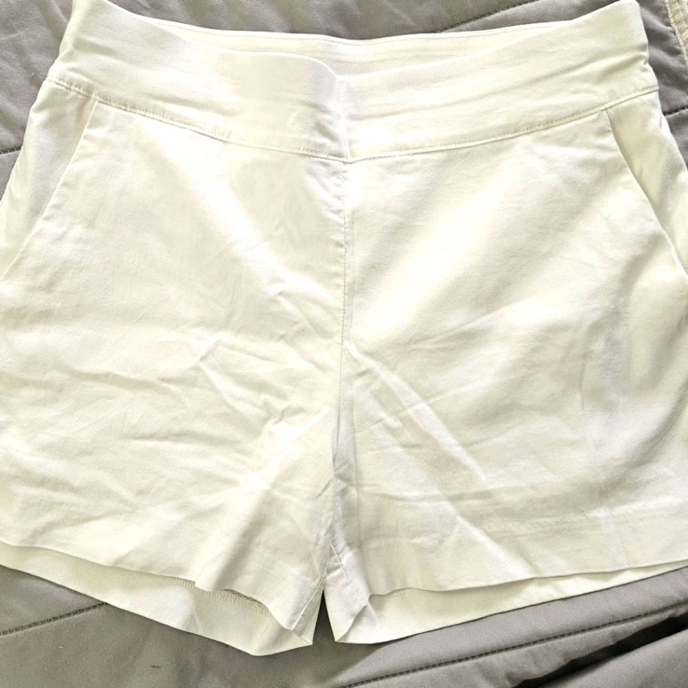 HDE Women's White Shorts Super Stretchy Size M